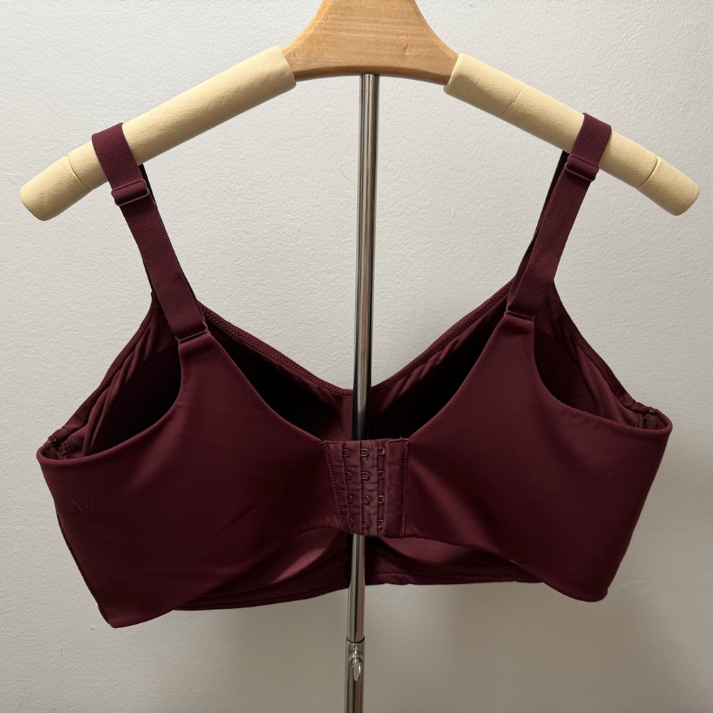 Vanity Fair Seamless Bra Bundle - image 4